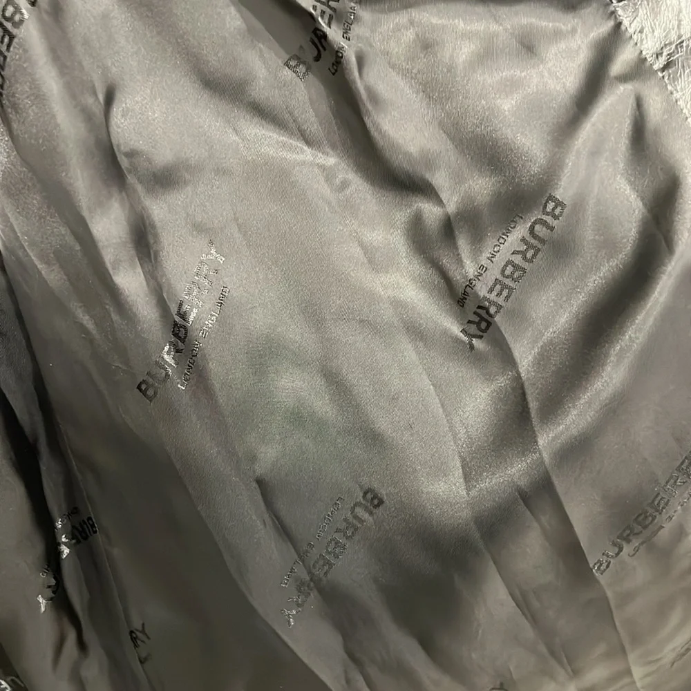 Burberry | NWT D-Ring Detail Crinkled Leather Trench Coat in Black - Size IT 42 - Picture 15 of 16